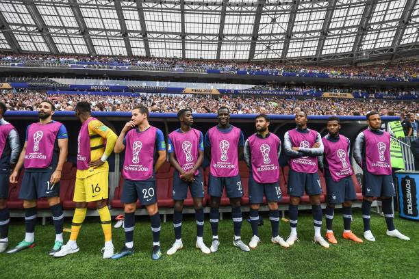 在所有强大 在所有强大