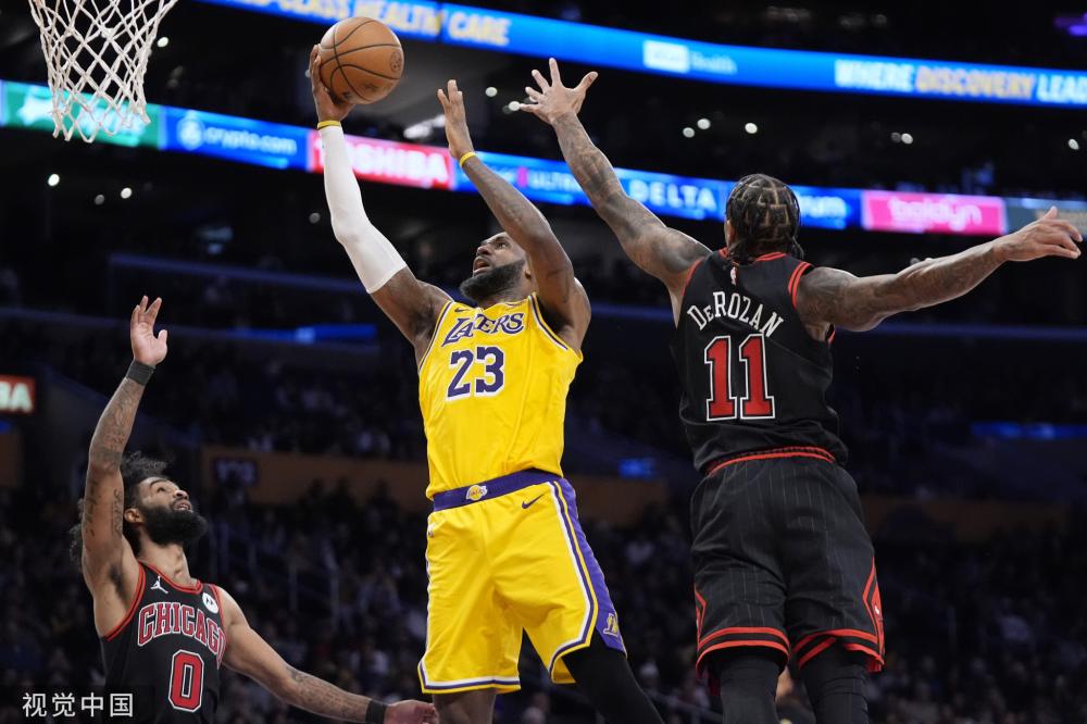 巴恩斯与克 巴恩斯与克