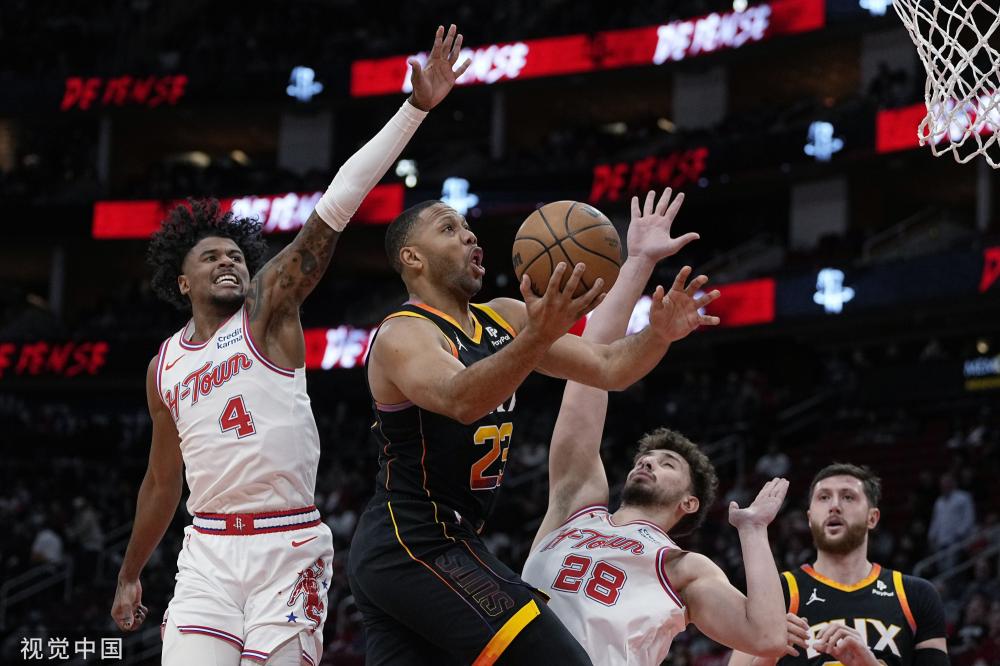 借此巧妙地 借此巧妙地