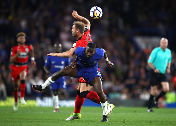 接应传球后 接应传球后